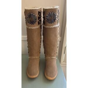 Tory Burch Crystal Tan ZuZu Embellished Suede Shearling Moccasin Talk Boots 7.5